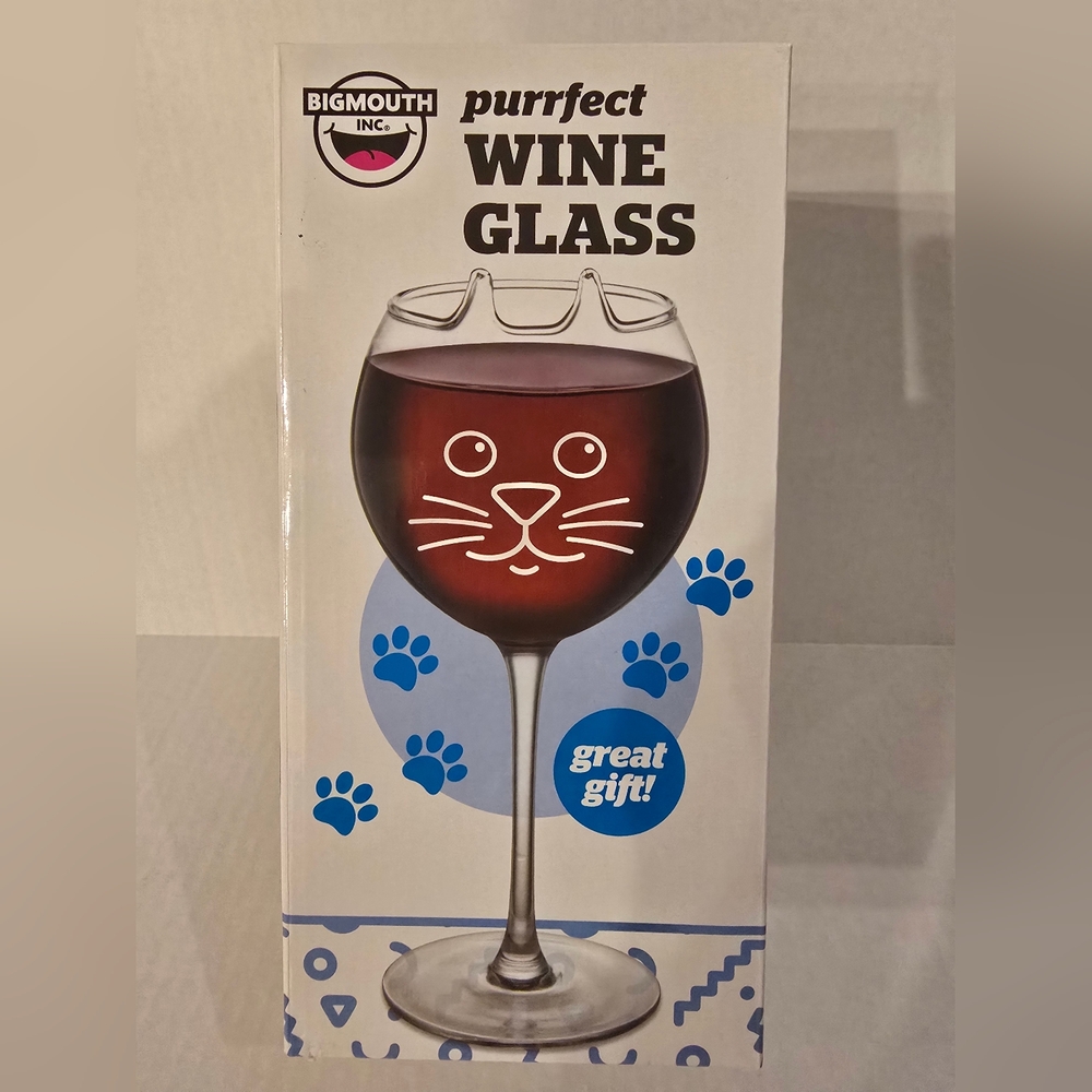 Cat Wine Glass with Whiskers Design